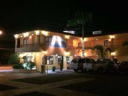 Hotel Posadas Del Ryal