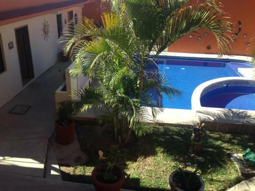 Hotel Oasis
