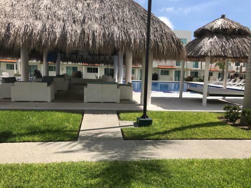 Villa En Zona Diamante