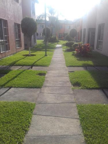 Casa Con Alberca, Seguridad 24 Horas