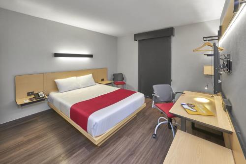 Hotel City Express Ensenada