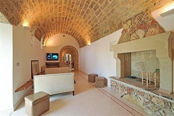 Hotel Masseria Pizzofalcone