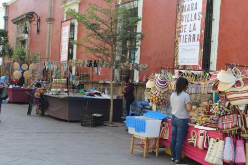 Apartamento Suites Centenario Tlaquepaque