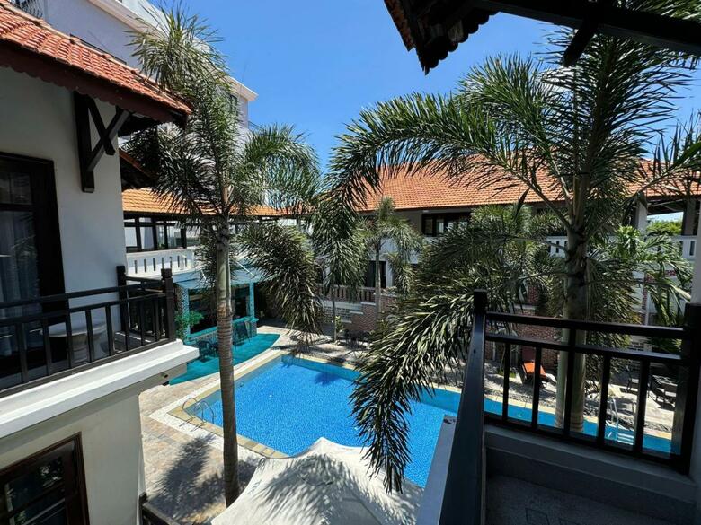 Southern Hotel & Villas