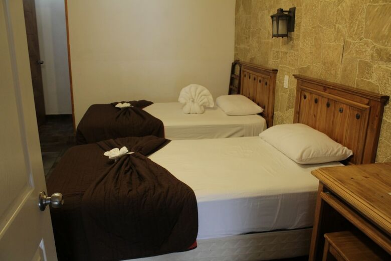 Hotel Venados Inn