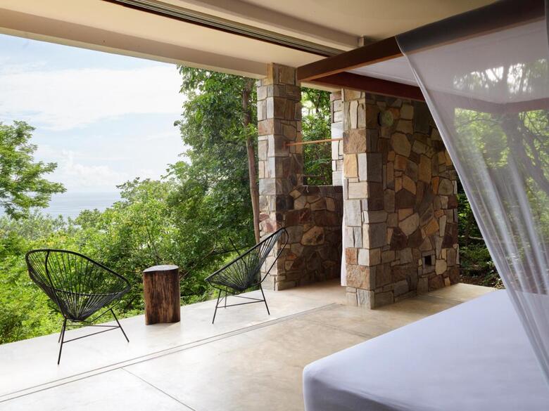 Cocolia Hotel