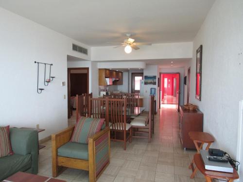 Apartamento Condo With Ocean View