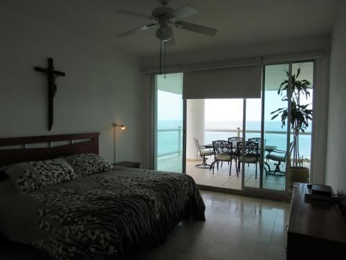 Apartamento Condo With Ocean View