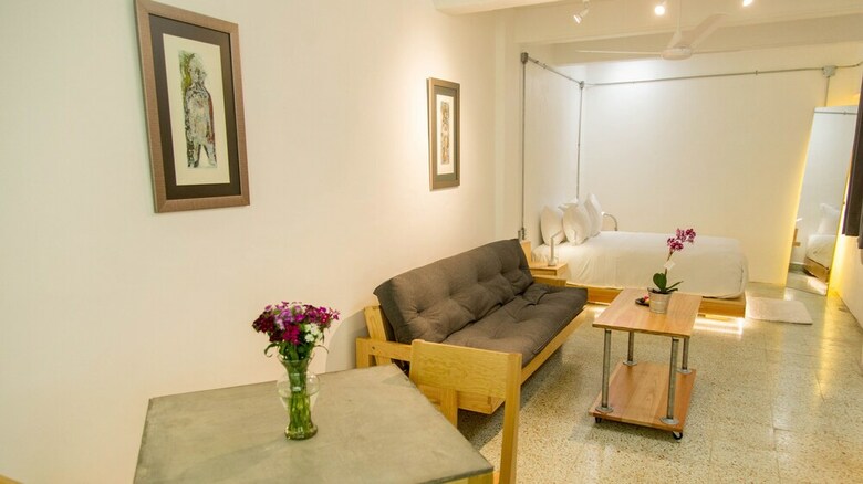 Hotel Agrado Guest House