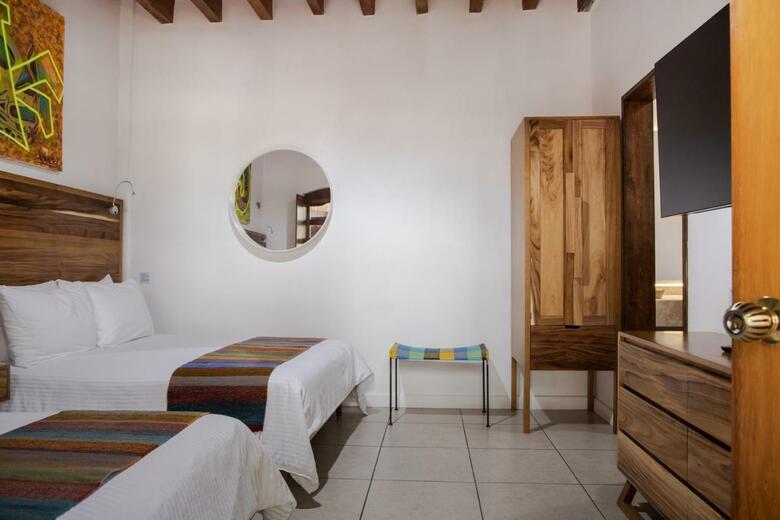 Hotel Nana Vida