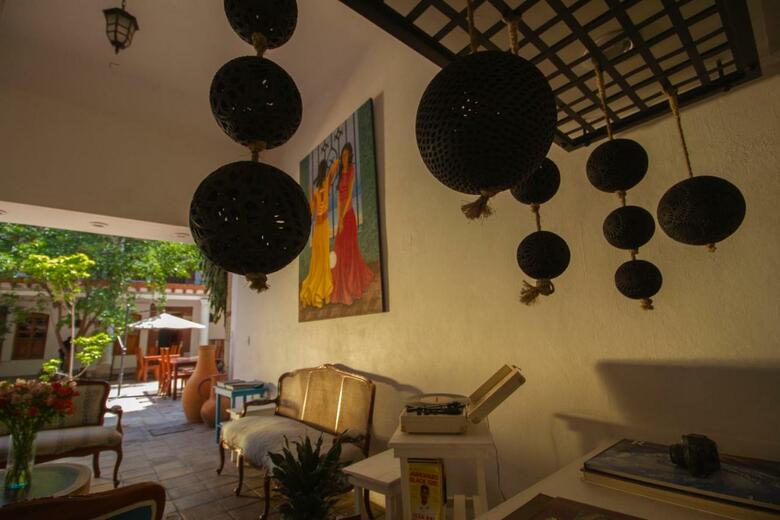 Hotel Nana Vida