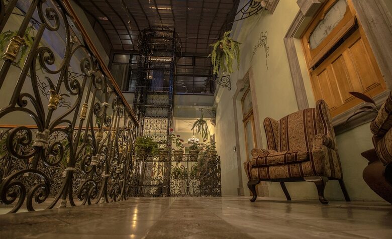Hotel Puebla De Anta�o