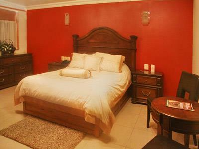 Hotel Puebla De Anta�o