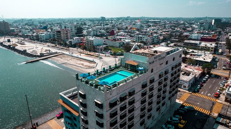 Hotel Mar Y Tierra