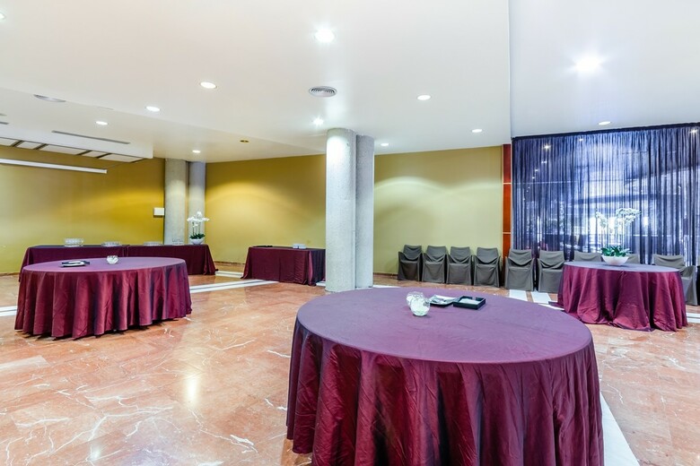 Hotel Exe Campus