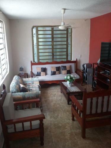 Habitaci�n Confortable En C�moda Casa En Centro De Palenque