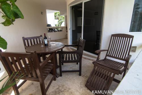 Apartamentos Blue Palms By Kamuvan