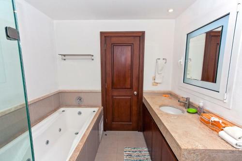 Apartamento Quadra Alea Poolside Cheel 101
