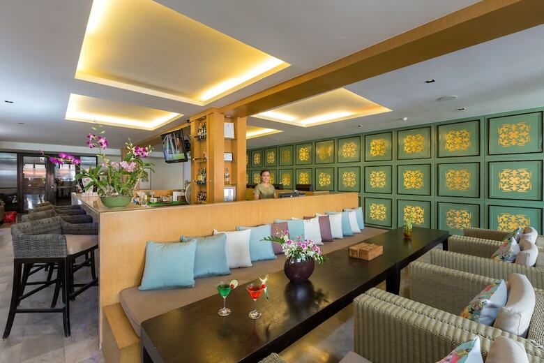 Hotel Sawaddi Patong Resort (deluxe)