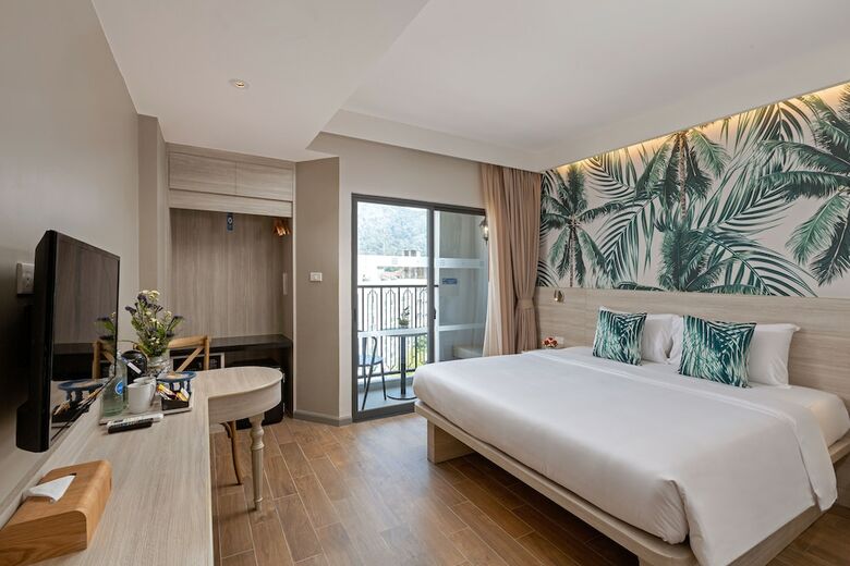 Hotel Sawaddi Patong Resort (deluxe)