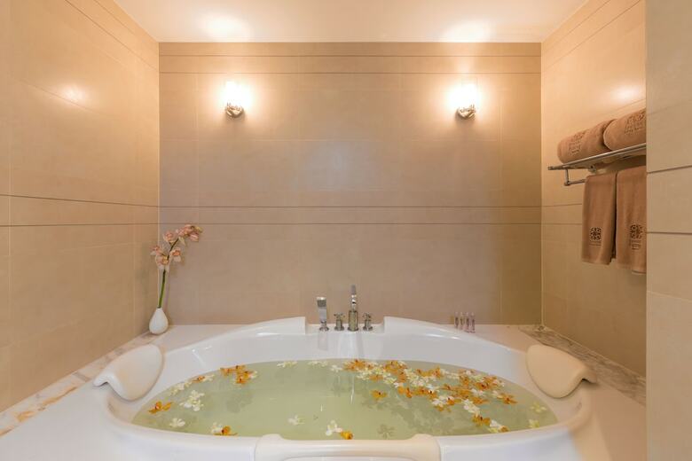 Hotel Sawaddi Patong Resort (deluxe)