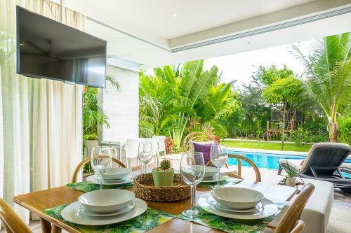Leisure Canal 20mbps Private Villa