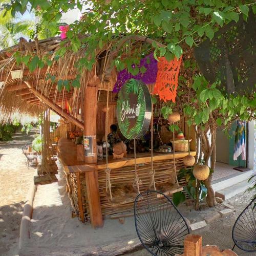 Hostal Bikini Beach House