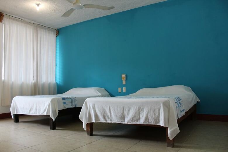 Hotel Carruiz