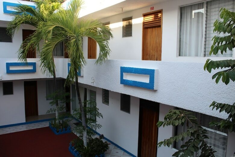 Hotel Carruiz