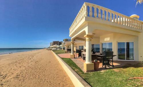 Boulevard Paseo De La Duna Home 2