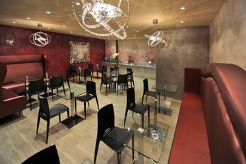 Hotel Mercure Paris Voltaire Quartier Bastille