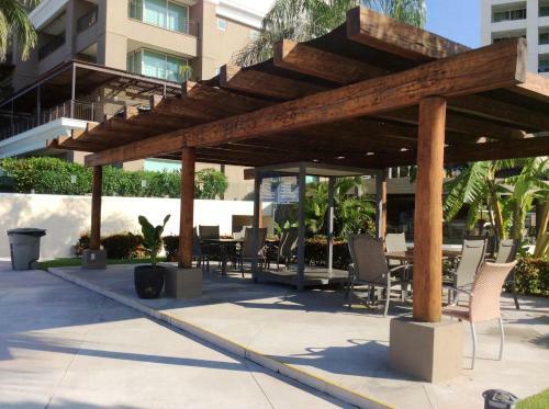 Apartamento Condo Venetian Pv