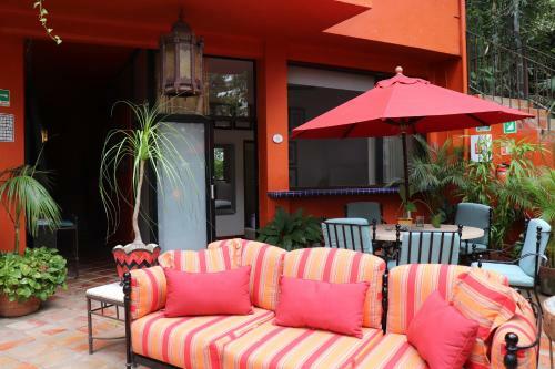 Hotel Poshtel Villa Sevilla