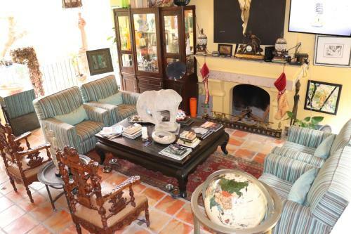Hotel Poshtel Villa Sevilla