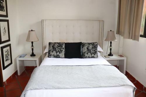 Hotel Poshtel Villa Sevilla