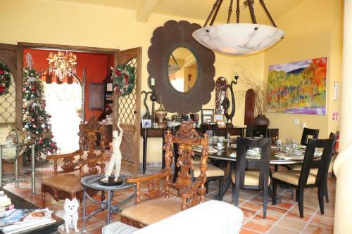 Hotel Poshtel Villa Sevilla