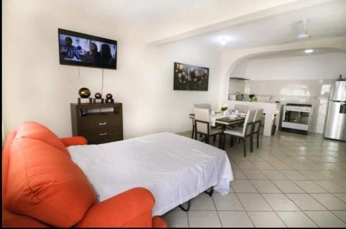 Apartamento Casa Efrain Centro Pv