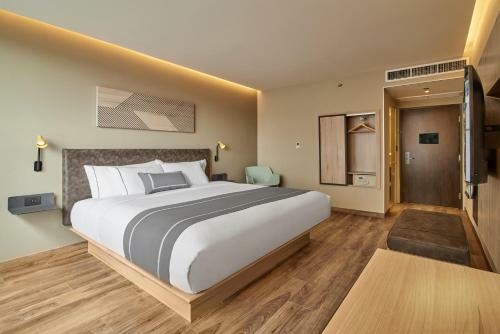 Hotel City Express Plus Tijuana