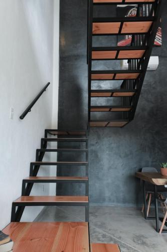 Gallo Azul, Downtown Loft Style Apartment