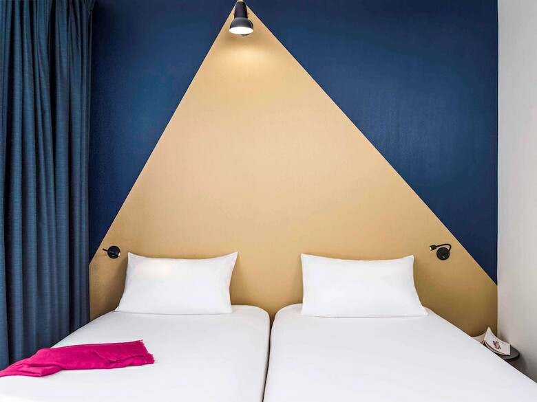 Hotel All Seasons Paris 15 Lecourbe