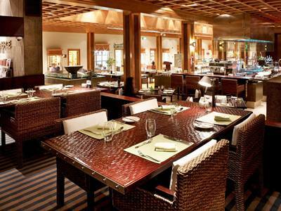 Radisson Blu Hotel, Dubai Deira Creek