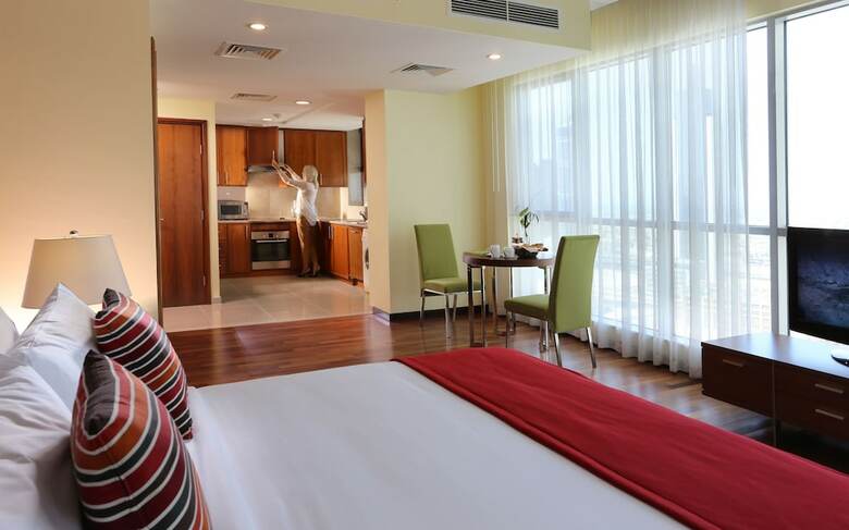 Hotel Ramada By Wyndham Downtown Dubai