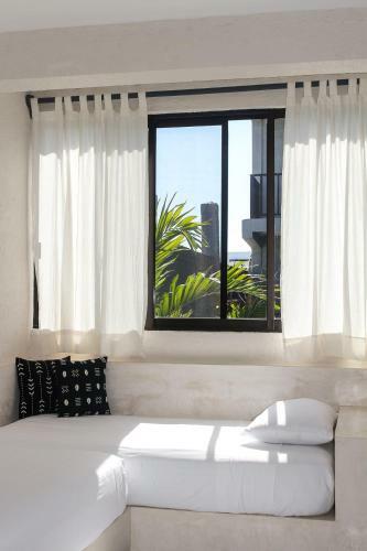 Aruma Hotel & Boutique