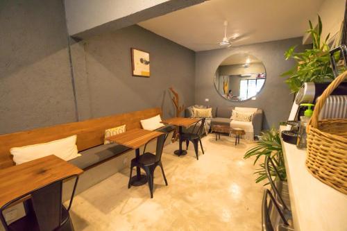 Aruma Hotel & Boutique
