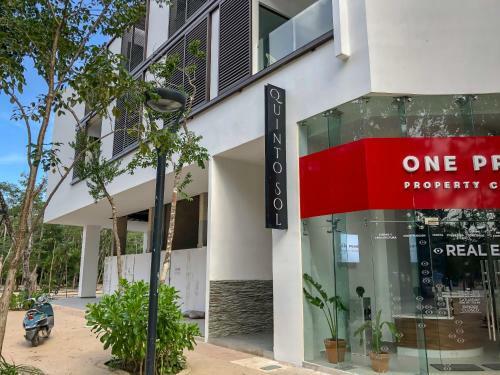 Apartamento Tropical 3story Condo With Terrace At Tulum