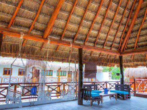 Hotel Hacienda Dos Ojos