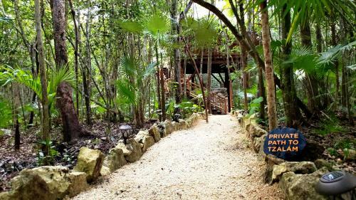 Hotel Ajal Tulum Tree House