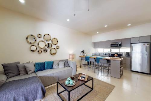 Apartamento Kinbe' 211 @ Aldea Zama