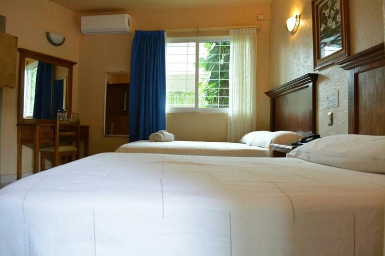 Hotel La Hacienda