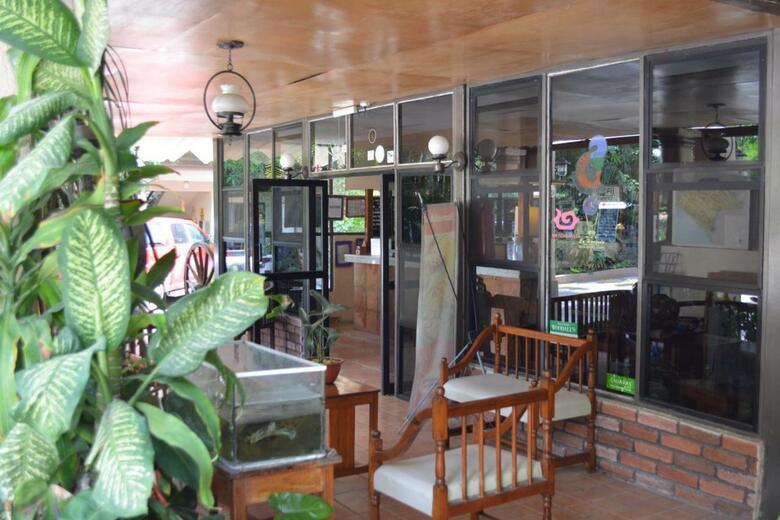 Hotel La Hacienda